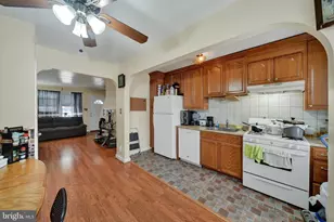 3552 Benzinger Rd, Baltimore, MD 21229 - Photo 7