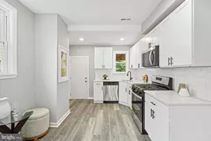 3912 Fernhill Ave, Baltimore, MD 21215 - Photo 11