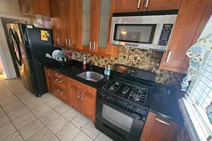 3915 Ednor Rd, Baltimore, MD 21218 - Photo 5