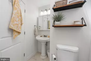 3902 Hudson St, Baltimore, MD 21224 - Photo 21