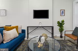 1135 Myrtle Ave, Baltimore, MD 21201 - Photo 9