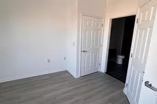 23 Pierside Dr, Baltimore, MD 21230 - Photo 7