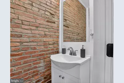 1502 E Hoffman Street, Baltimore, MD 21213 - Photo 13