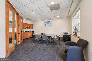 23 Pierside Dr, Baltimore, MD 21230 - Photo 27