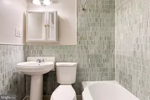 6166 Parkway Dr, Baltimore, MD 21212 - Photo 9