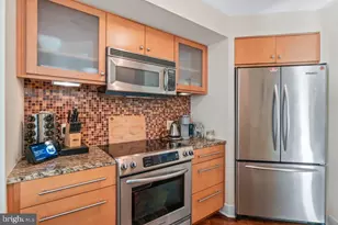 675 President St, Baltimore, MD 21202 - Photo 27