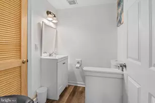 4616 Curtis Ave, Baltimore City, MD 21226 - Photo 15