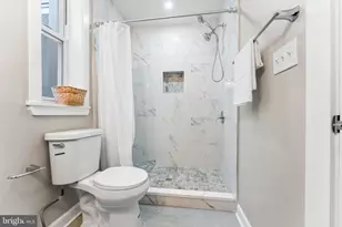 1003 W Fayette St, Baltimore, MD 21223 - Photo 25