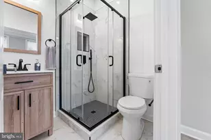 1003 W Fayette St, Baltimore, MD 21223 - Photo 43