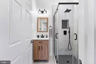 1003 W Fayette St, Baltimore, MD 21223 - Photo 21