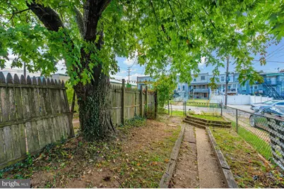 1052 Parksley Avenue, Baltimore, MD 21223 - Photo 37