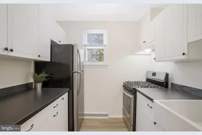 4407 Falls Bridge Drive #C, Baltimore, MD 21211 - Photo 5