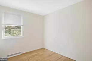 4407 Falls Bridge Dr, Baltimore, MD 21211 - Photo 9