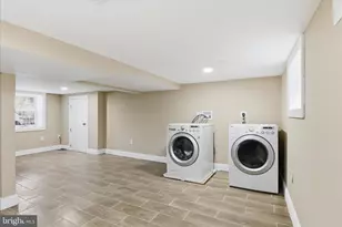 3801 W Overlea Ave, Baltimore, MD 21206 - Photo 15