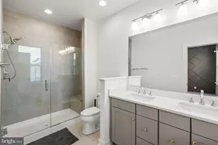 921 Grundy St, Baltimore, MD 21224 - Photo 27