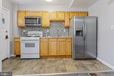 6811 Bank Street, Baltimore, MD 21224 - Photo 9