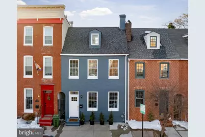 616 S Washington, Baltimore, MD 21231 - Photo 1