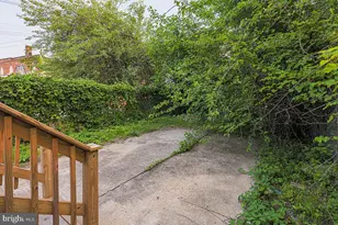 604 E 31st St, Baltimore, MD 21218 - Photo 11