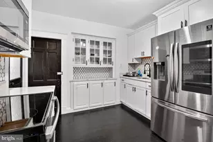 719 Brinkwood Rd, Baltimore, MD 21229 - Photo 9