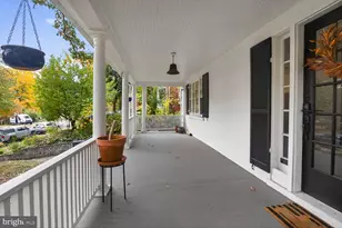 719 Brinkwood Rd, Baltimore, MD 21229 - Photo 3