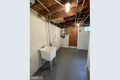2830 Edgecombe Circle S, Baltimore, MD 21215 - Photo 21