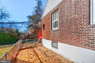 3807 Grenton Ave, Baltimore, MD 21206 - Photo 5