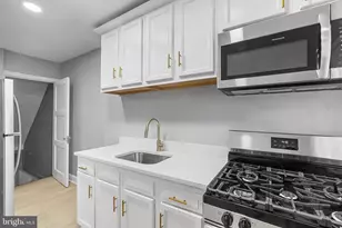 105 Upmanor Rd, Baltimore, MD 21229 - Photo 11