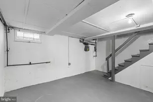 105 Upmanor Rd, Baltimore, MD 21229 - Photo 23