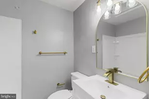 105 Upmanor Rd, Baltimore, MD 21229 - Photo 15