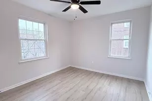 2200 Park Ave, Baltimore, MD 21217 - Photo 23