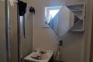 1302 N Spring St, Baltimore, MD 21213 - Photo 9