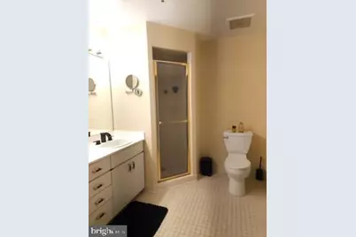 10 E Lee Street #1208, Baltimore, MD 21202 - Photo 7