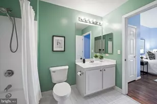 23 Pierside Dr, Baltimore, MD 21230 - Photo 21