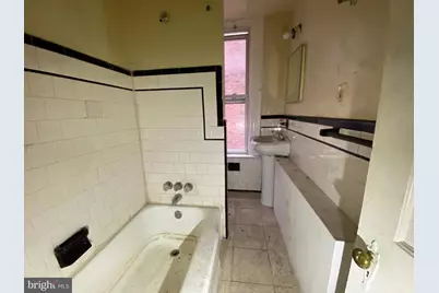 2110 N Charles Street N, Baltimore, MD 21218 - Photo 49