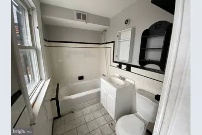 2110 N Charles Street N, Baltimore, MD 21218 - Photo 63