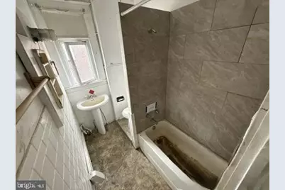 3401 Ravenwood Avenue, Baltimore, MD 21213 - Photo 5