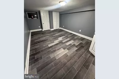 405 Lyndhurst Street, Baltimore, MD 21229 - Photo 7