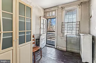 2402 Liberty Heights Ave, Baltimore, MD 21215 - Photo 25