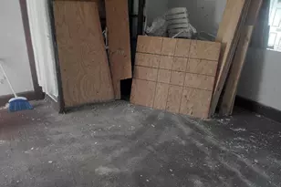 2118 Presbury St, Baltimore, MD 21217 - Photo 9