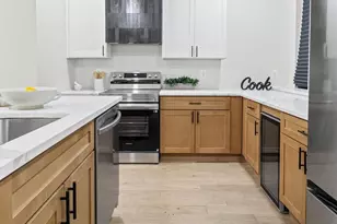 317 Fulton Ave, Baltimore, MD 21223 - Photo 7