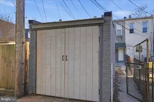 2323 Guilford Ave, Baltimore, MD 21218 - Photo 39