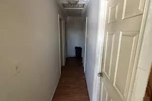 213 10th Ave, Baltimore, MD 21225 - Photo 7