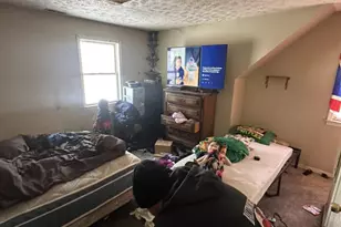 213 10th Ave, Baltimore, MD 21225 - Photo 11