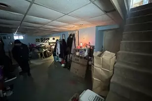 213 10th Ave, Baltimore, MD 21225 - Photo 17