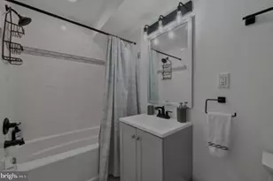 401 S Ann St, Baltimore, MD 21231 - Photo 31