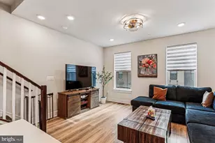 112 Glass Ln, Baltimore, MD 21230 - Photo 9