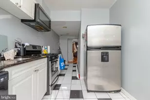 2933 Hudson St, Baltimore, MD 21224 - Photo 9