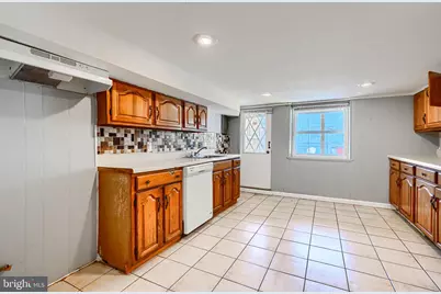 424 N Linwood Avenue, Baltimore, MD 21224 - Photo 25