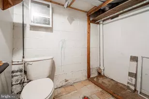 1217 Anglesea St, Baltimore, MD 21224 - Photo 21