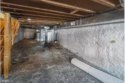 407 W 28th Street, Baltimore, MD 21211 - Photo 23